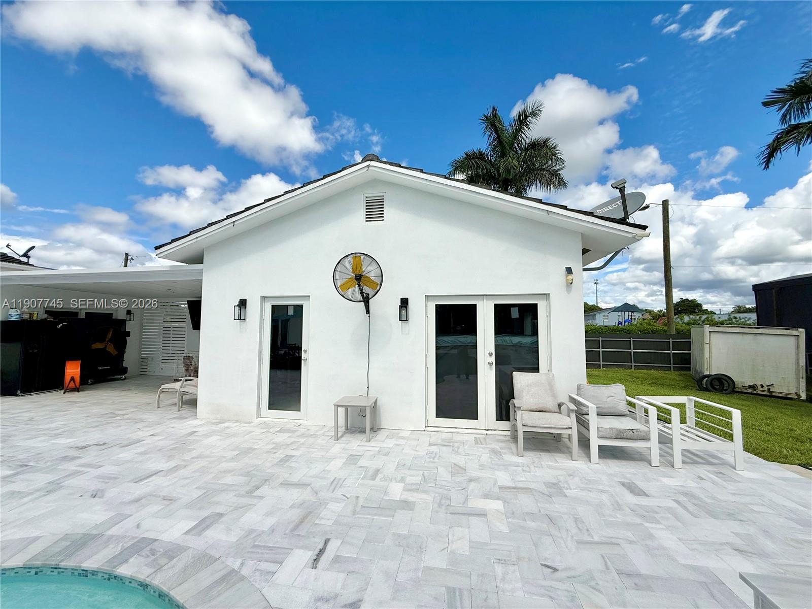 ACRES ESTATES - Residential