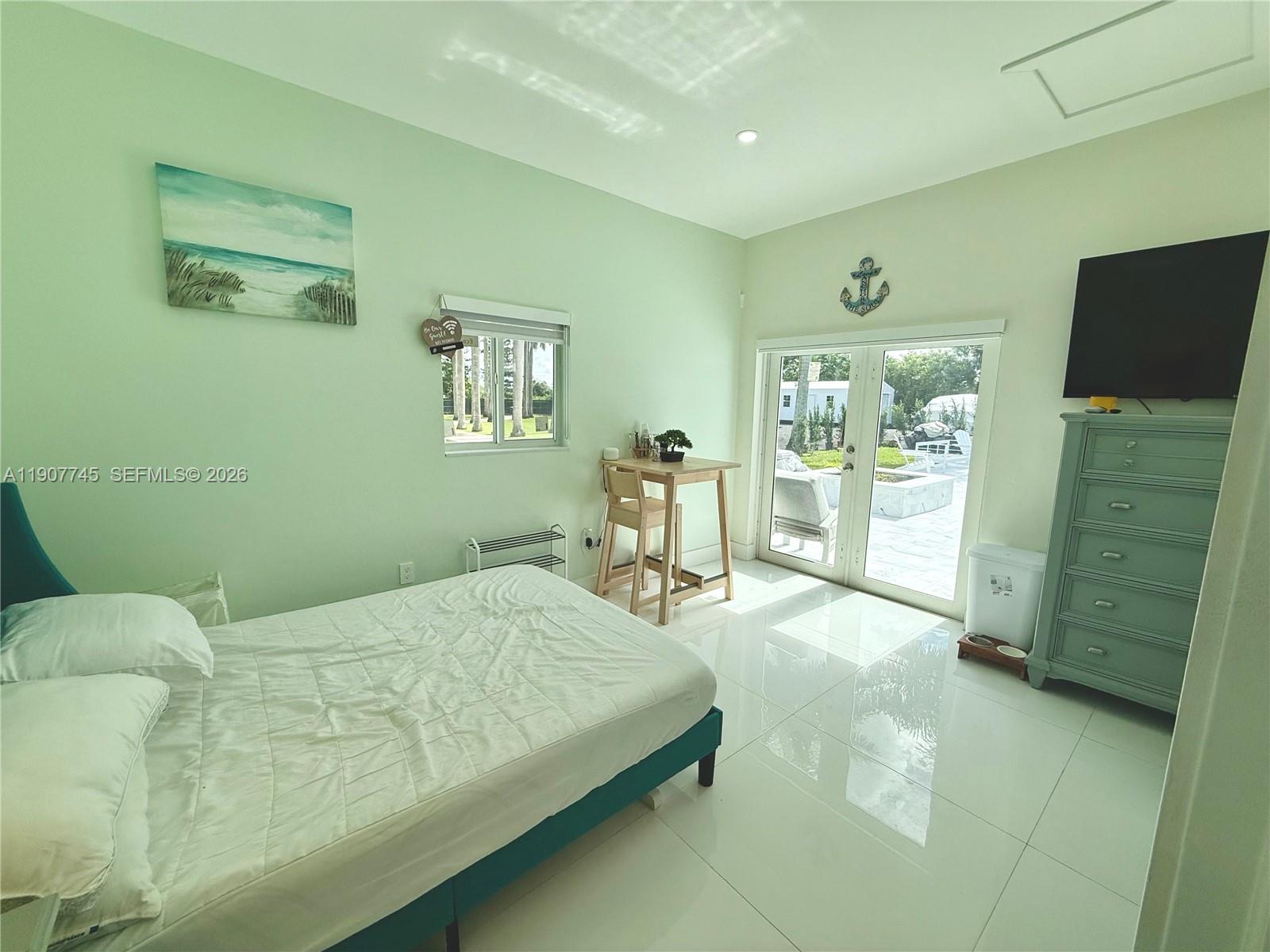 ACRES ESTATES - Residential