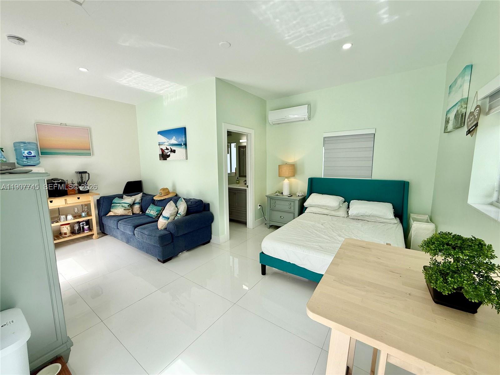 ACRES ESTATES - Residential