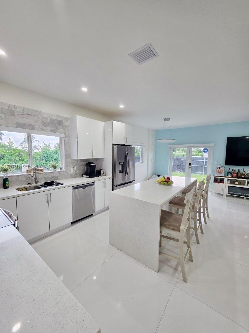 ACRES ESTATES - Residential