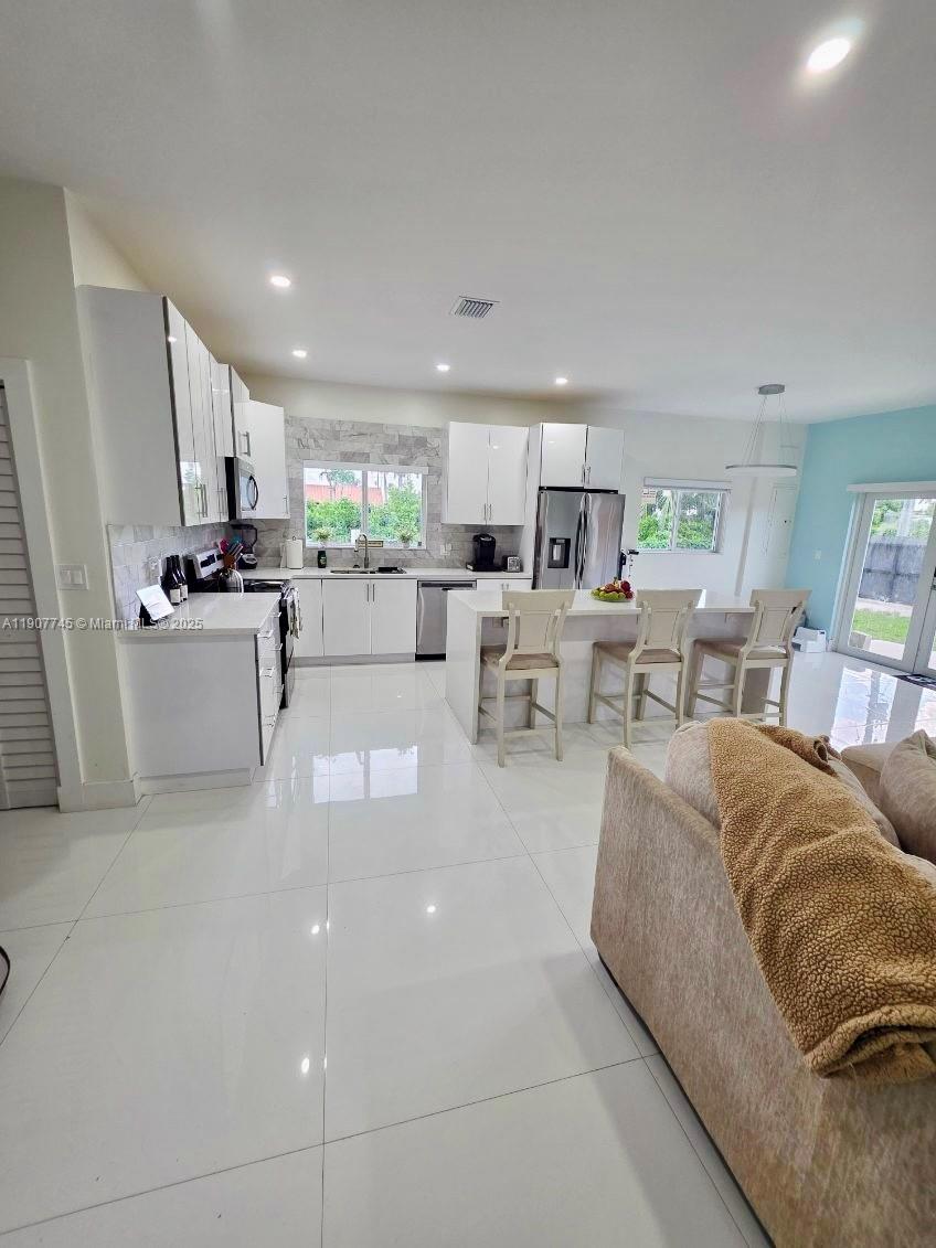 ACRES ESTATES - Residential