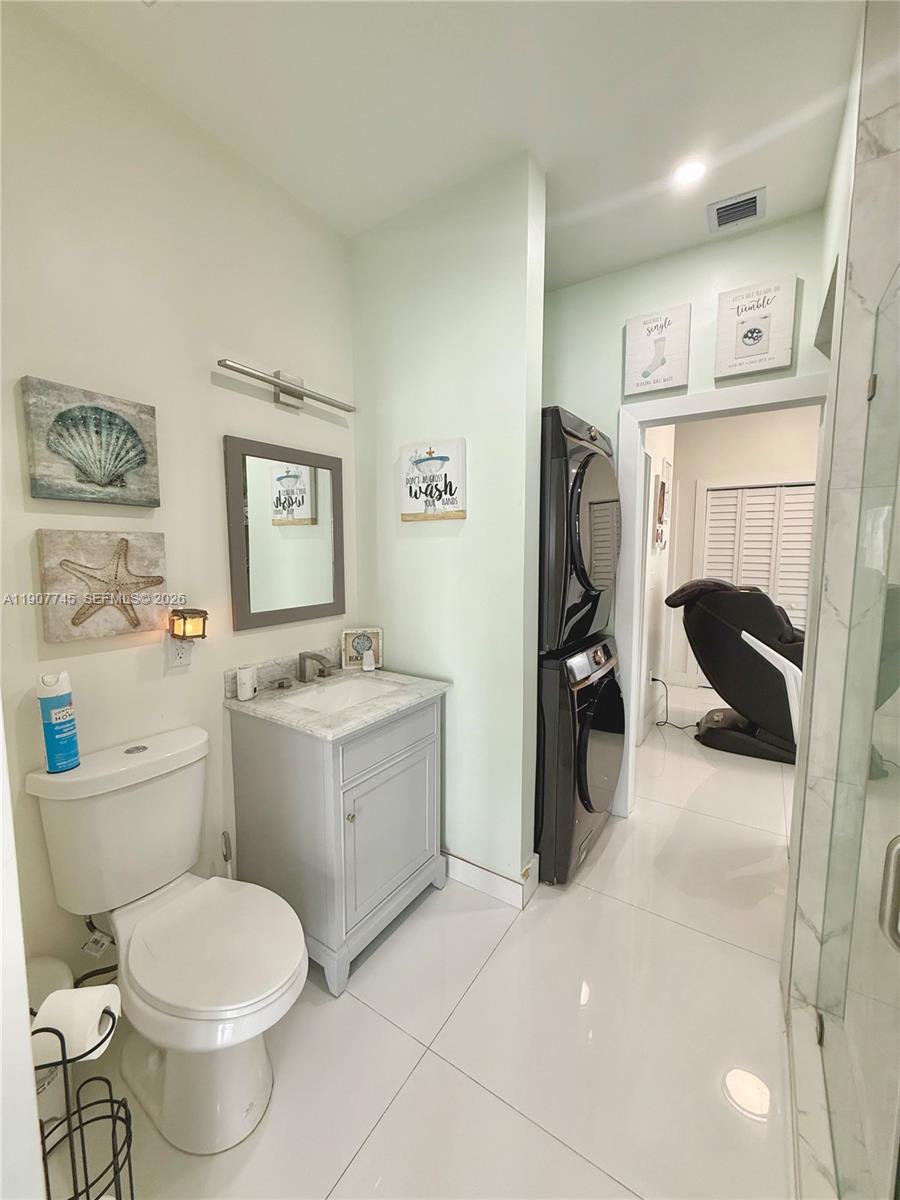 ACRES ESTATES - Residential