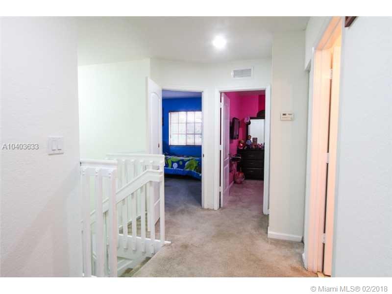 MANDARIN LAKES - Residential Lease