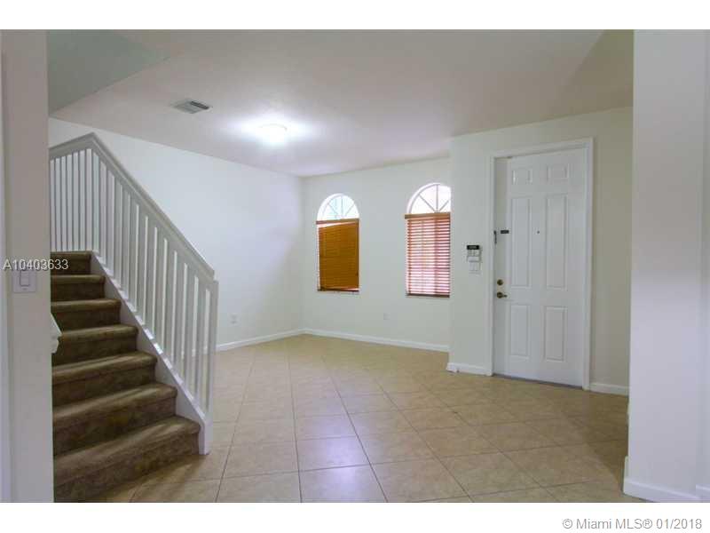 MANDARIN LAKES - Residential Lease