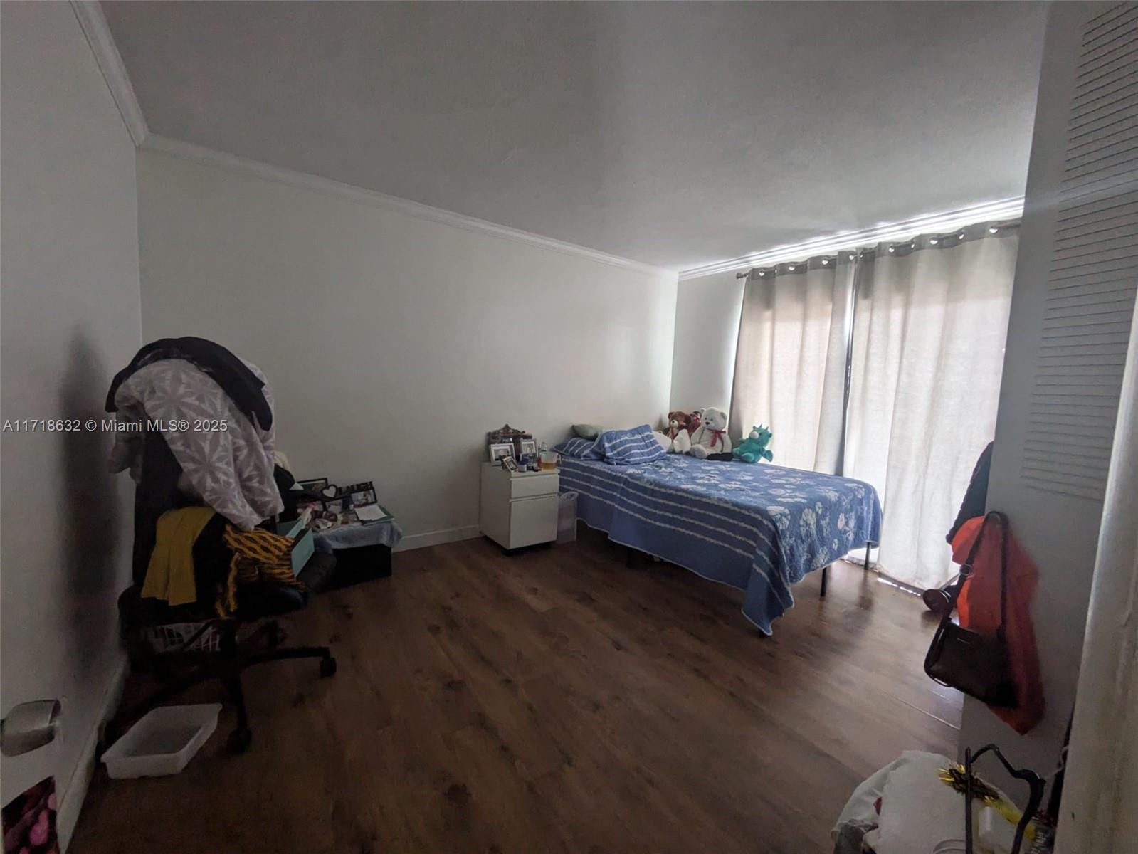 LSOLEI AT HALLANDALE BEAC - Residential