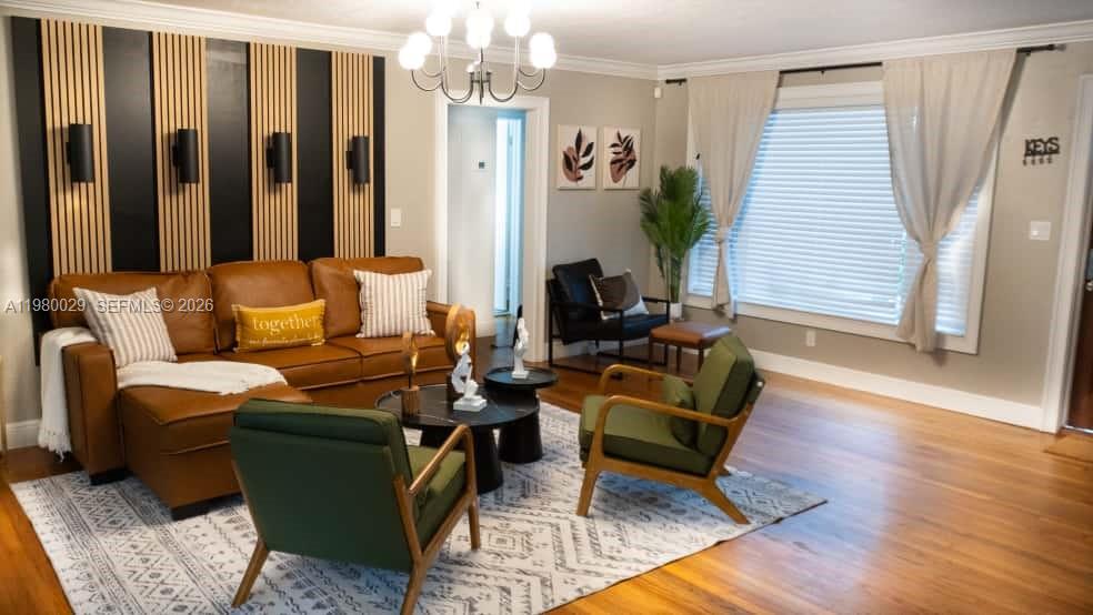 POINSETTA PARK - Residential