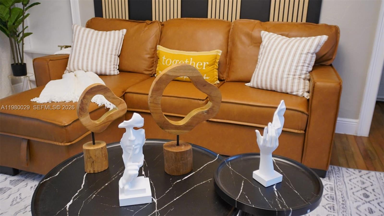 POINSETTA PARK - Residential