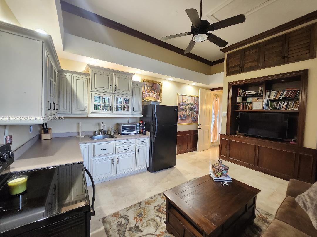 Pine Tree Estates - Residential