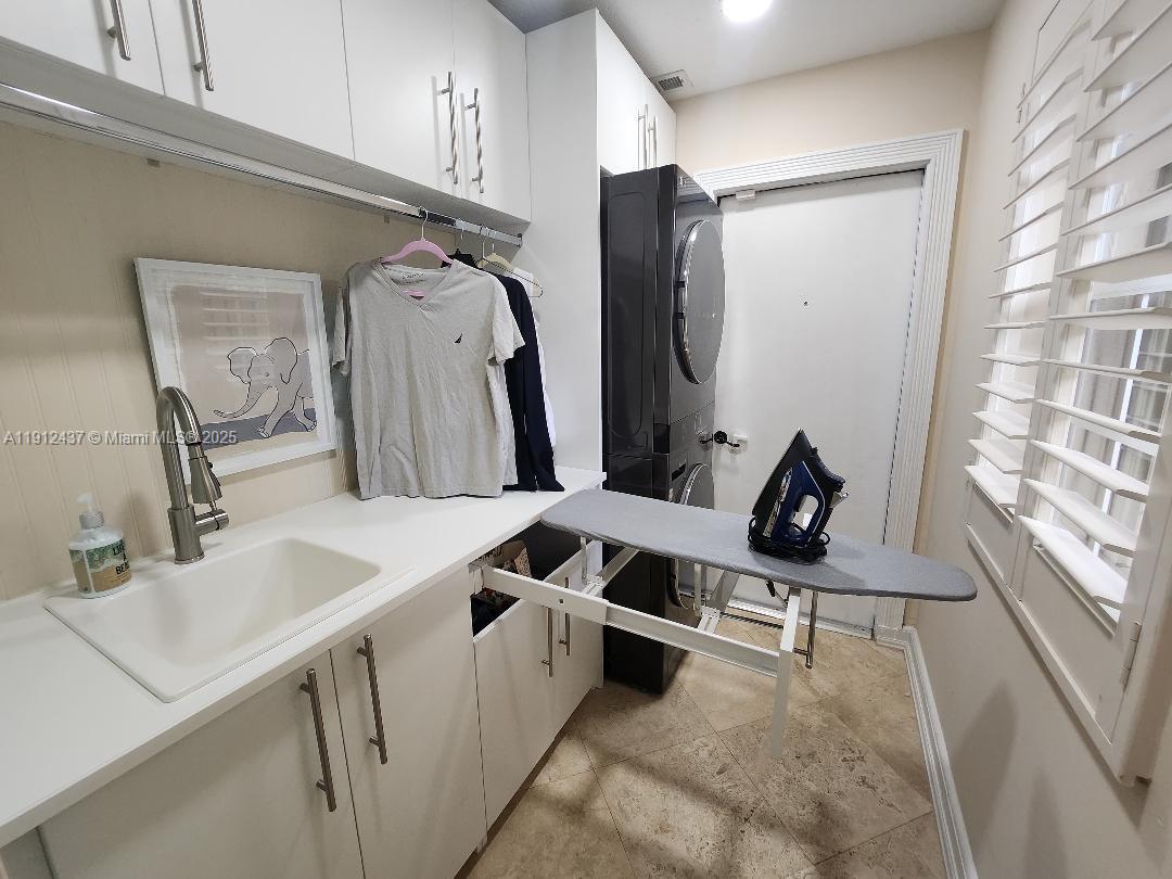 Pine Tree Estates - Residential