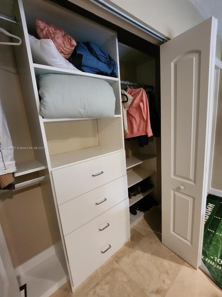 Pine Tree Estates - Residential