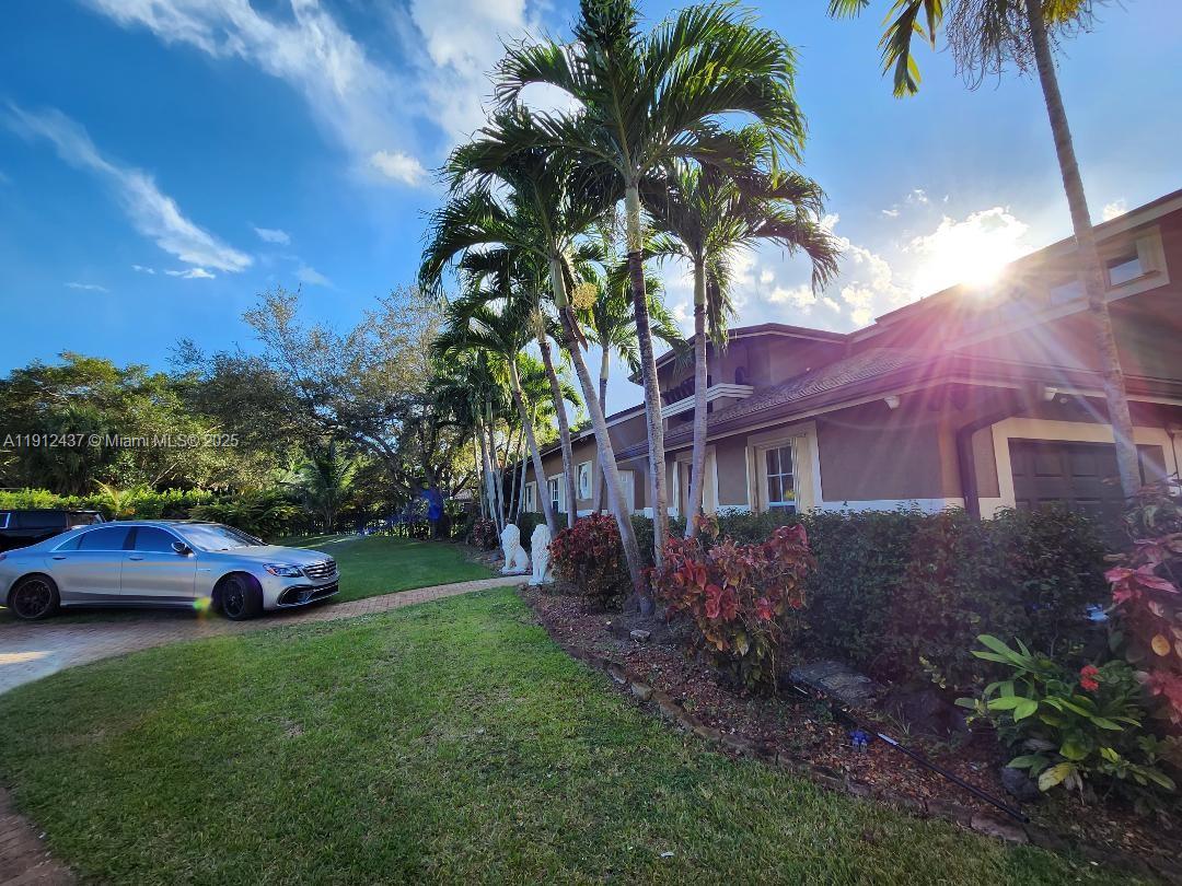 Pine Tree Estates - Residential