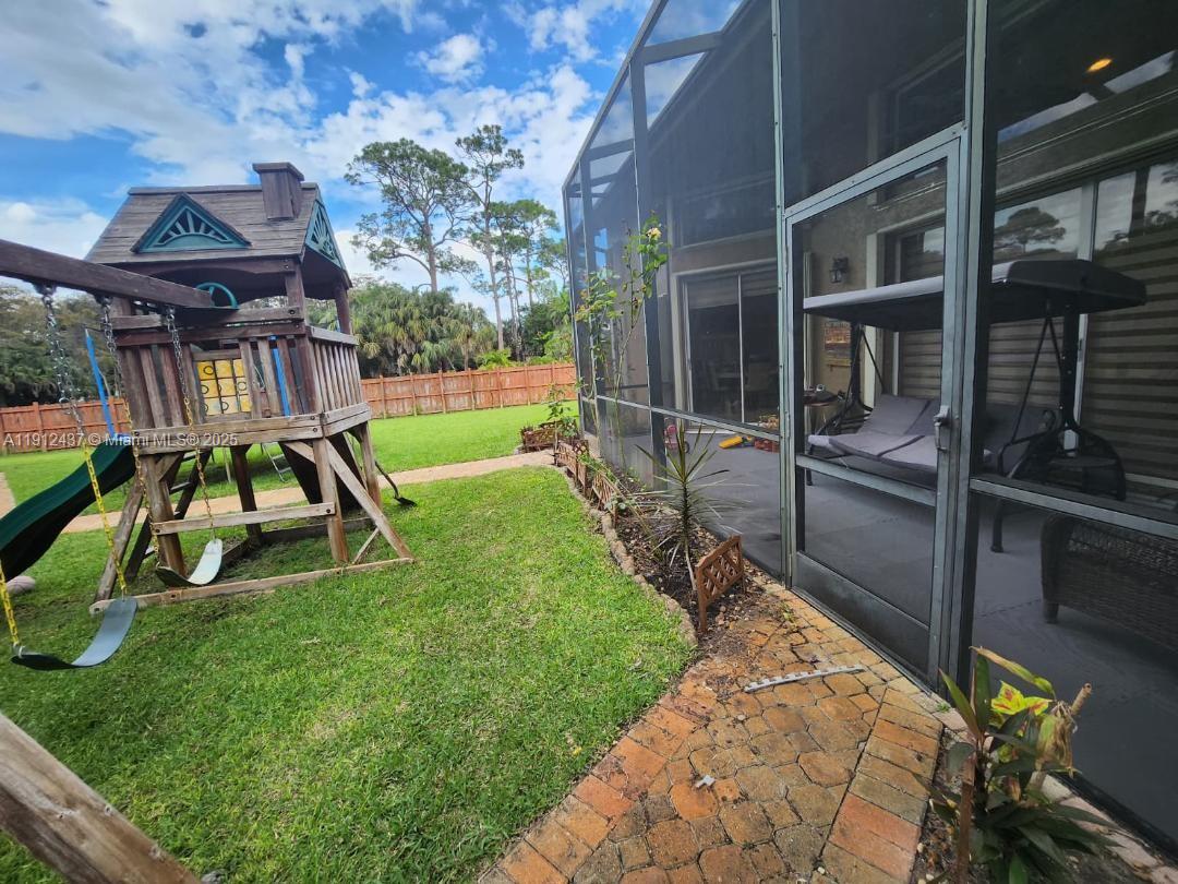 Pine Tree Estates - Residential