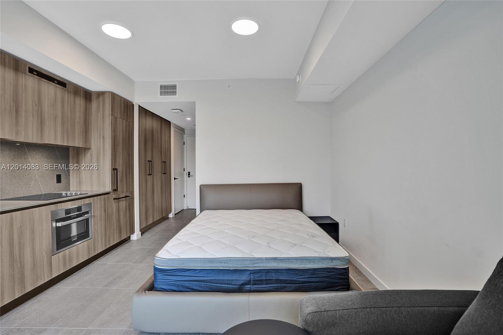 501 First Residences - Residential Lease