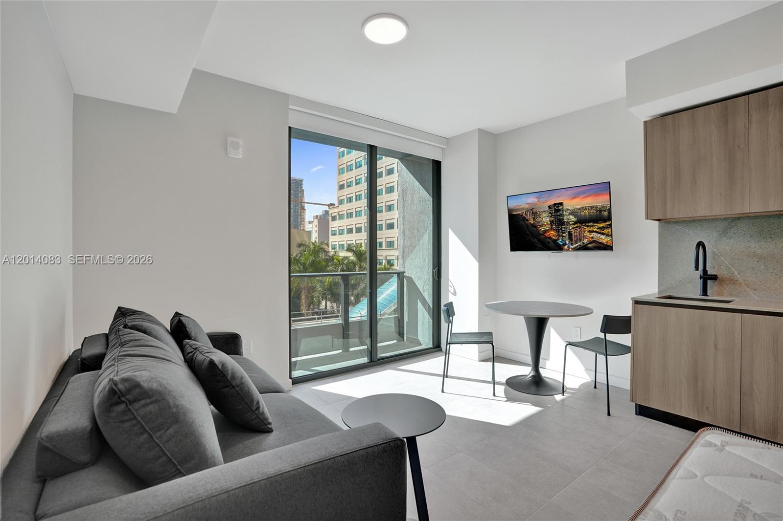 501 First Residences - Residential Lease