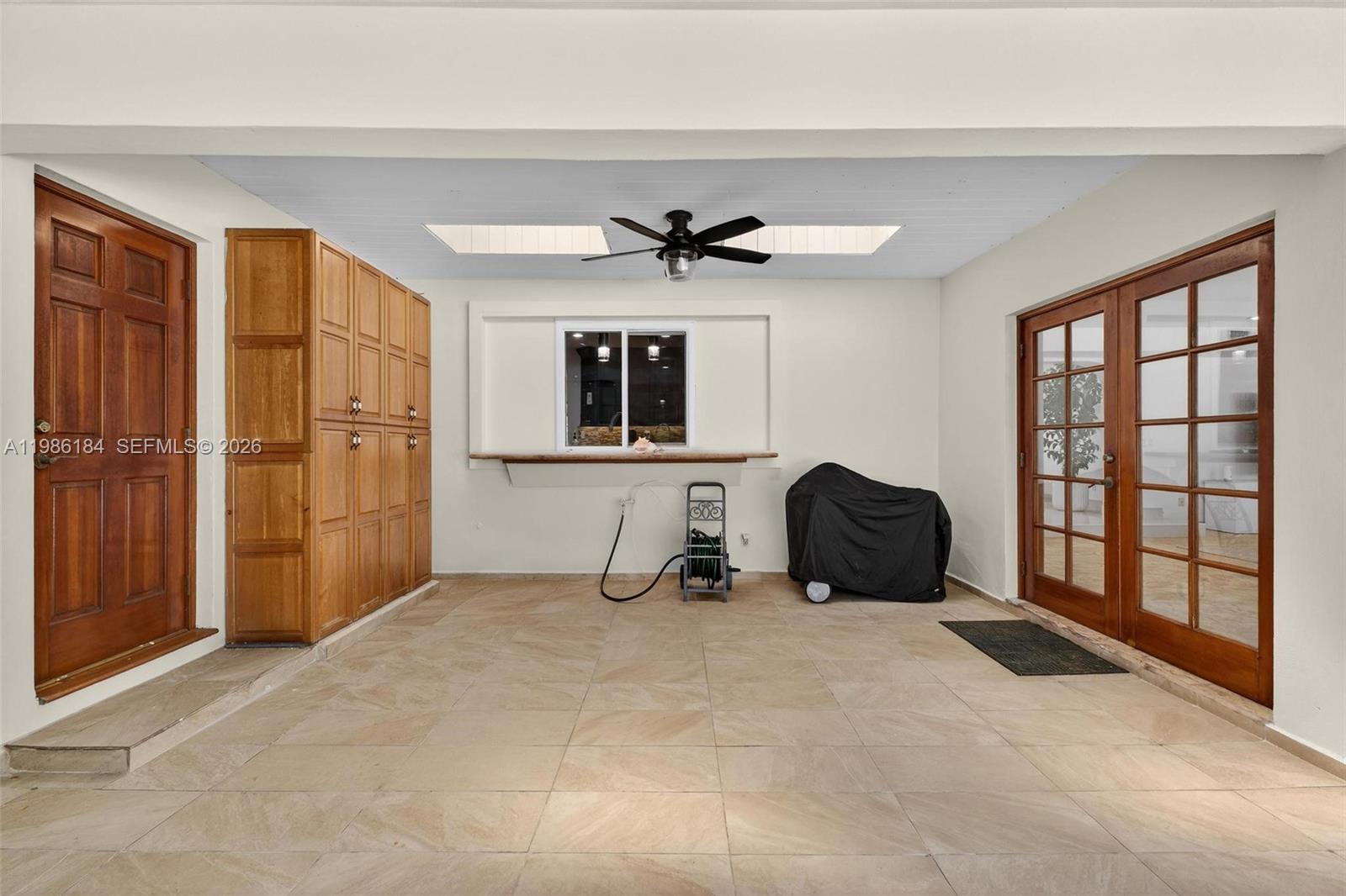 KILLIAN ACRES - Residential