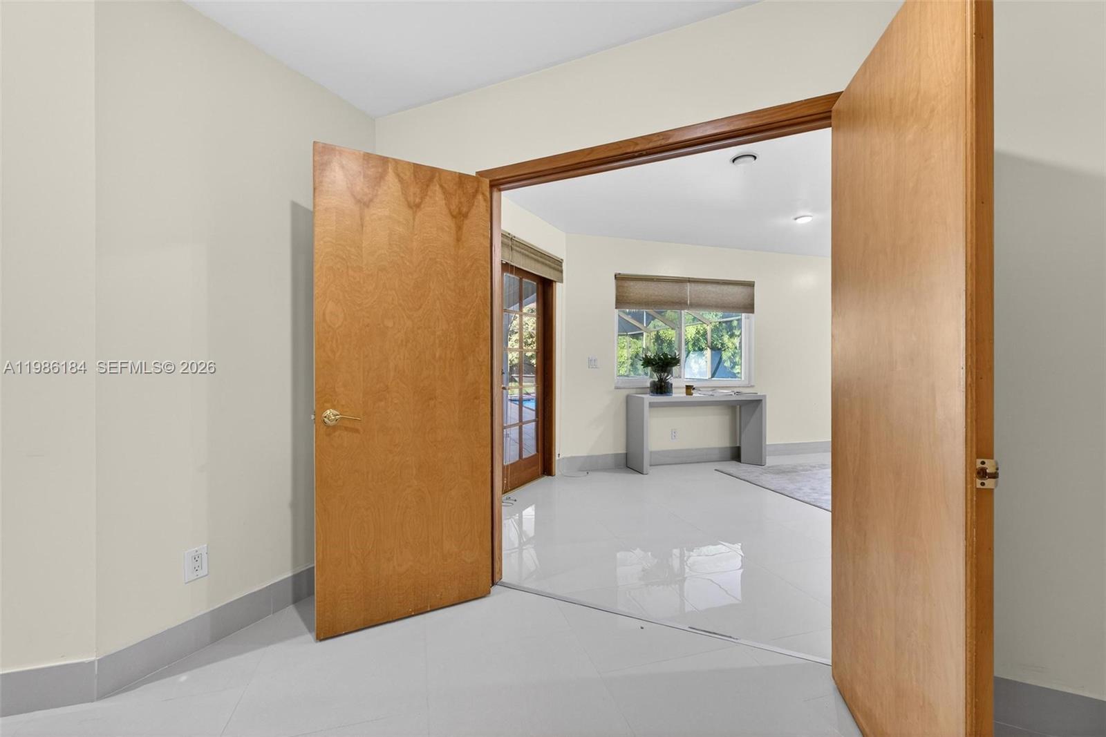 KILLIAN ACRES - Residential