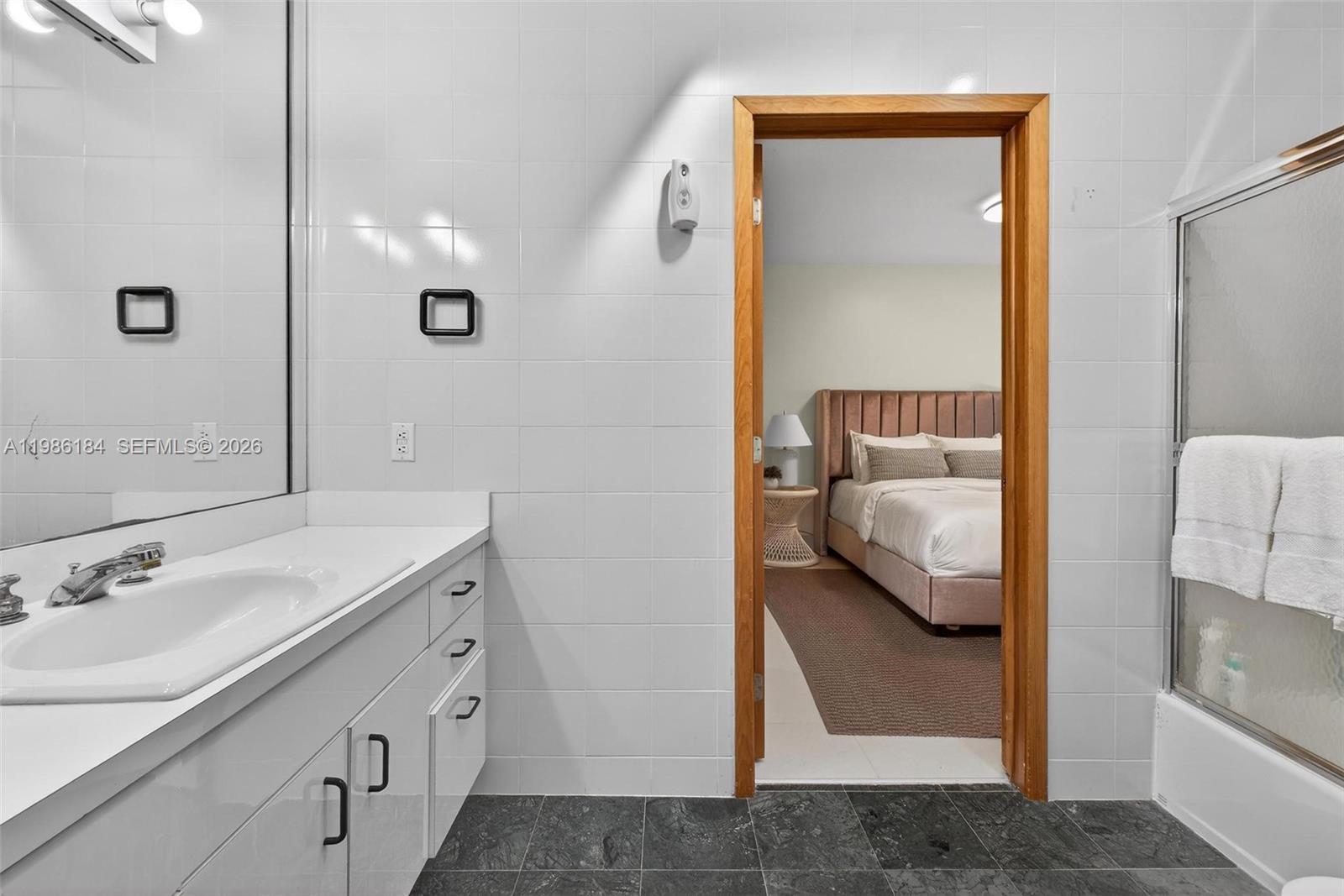 KILLIAN ACRES - Residential