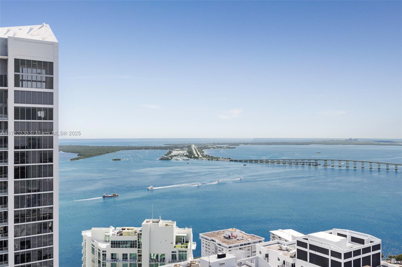 MAYFIELD CONDO - Residential