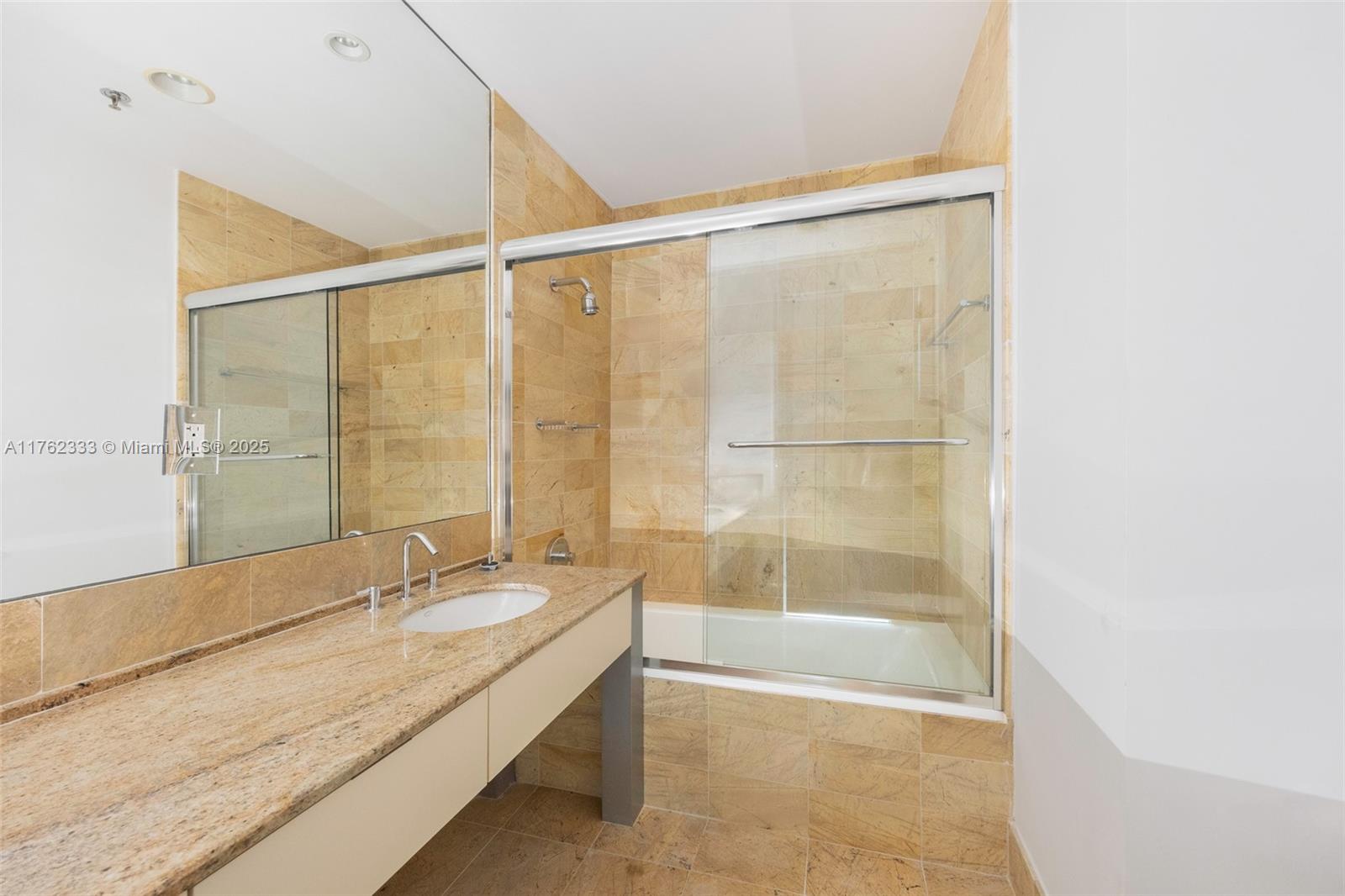 MAYFIELD CONDO - Residential