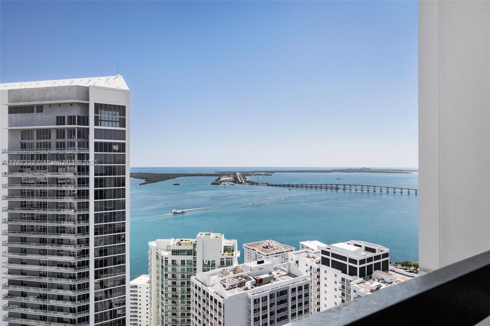 MAYFIELD CONDO - Residential