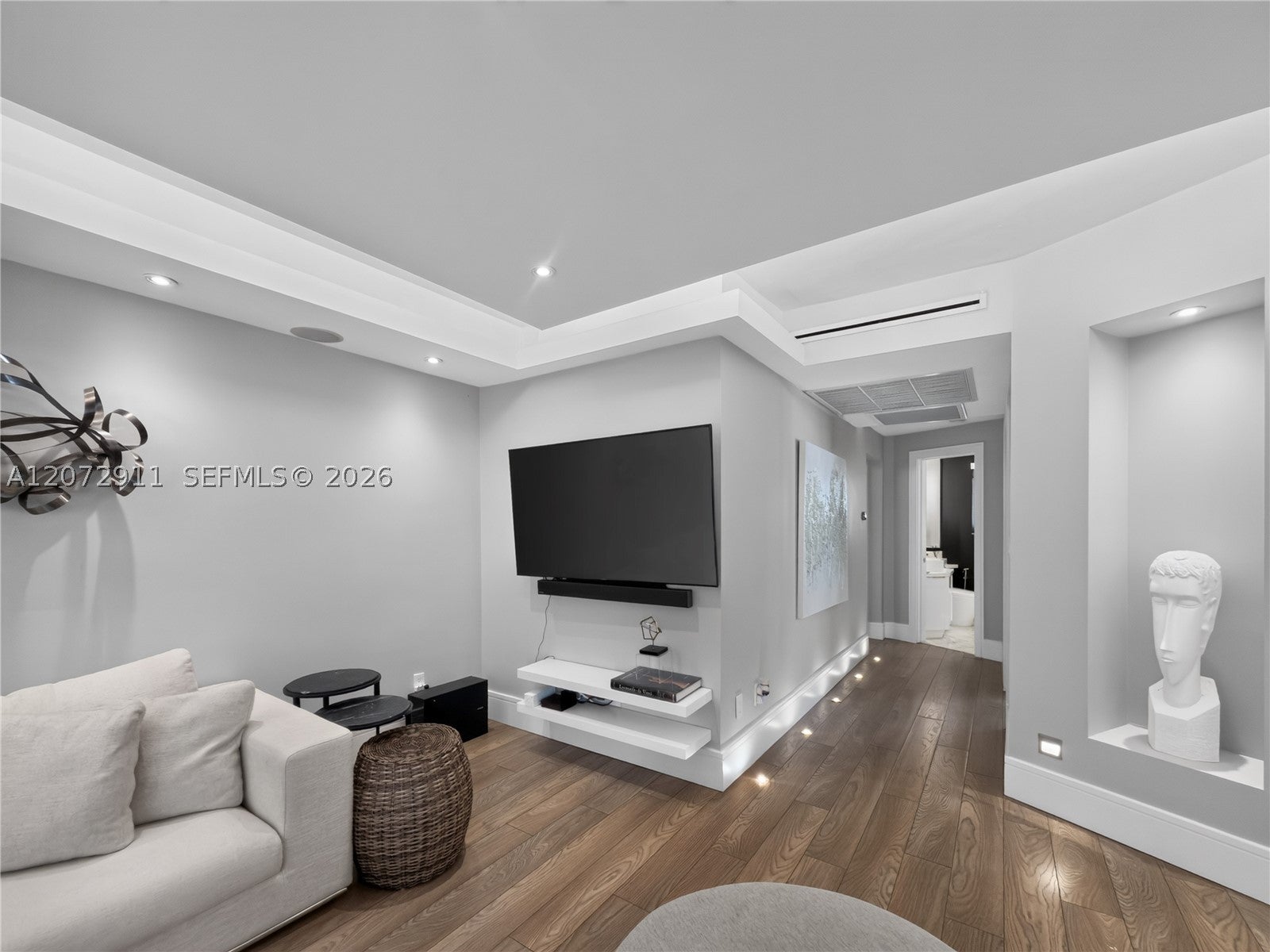 10190 Collins Ave 204, Bal Harbour, FL, 33154 3 10190 Collins Ave 204