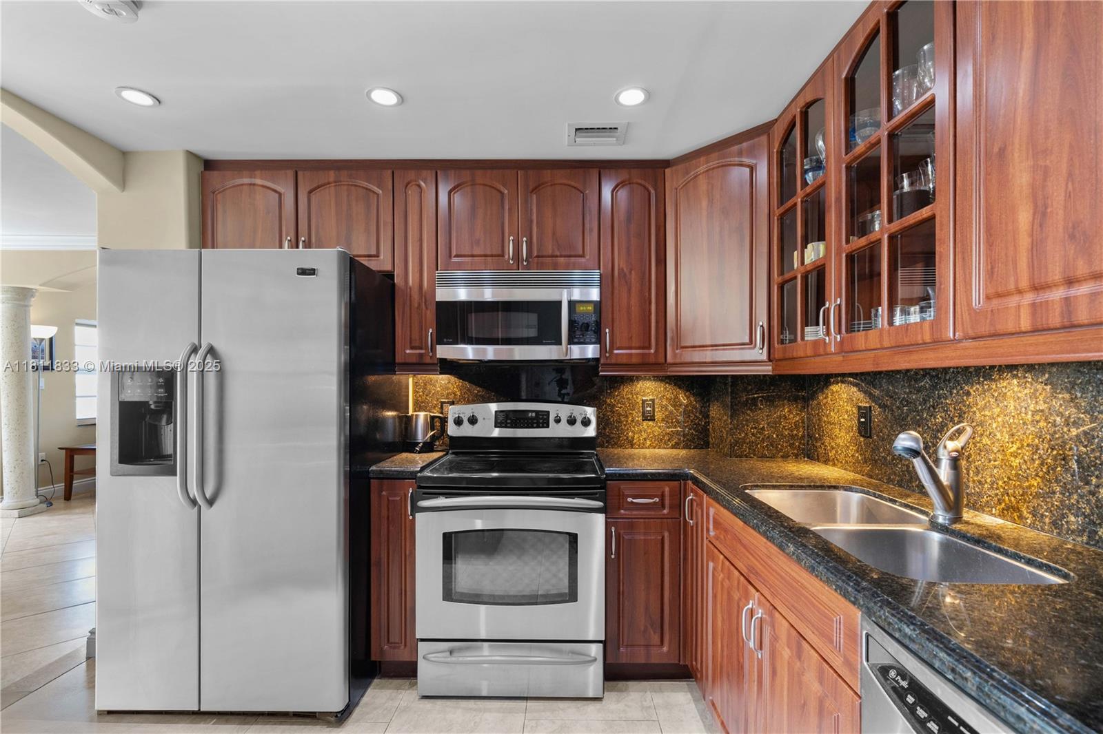 HEMISPHERES CONDO - Residential