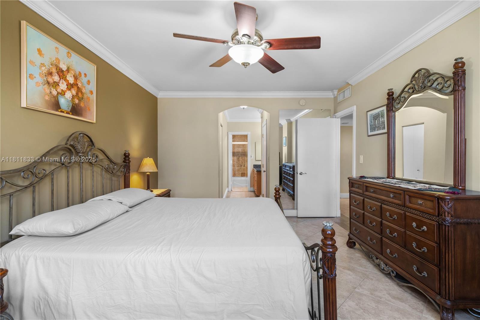HEMISPHERES CONDO - Residential