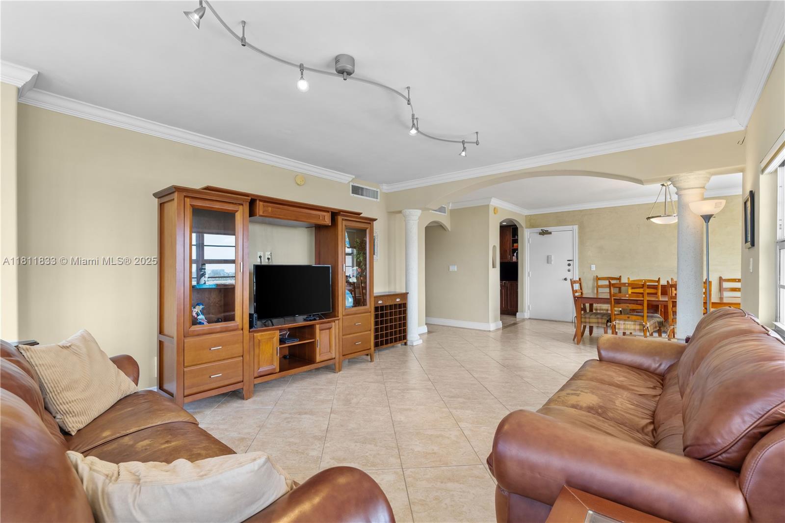 HEMISPHERES CONDO - Residential