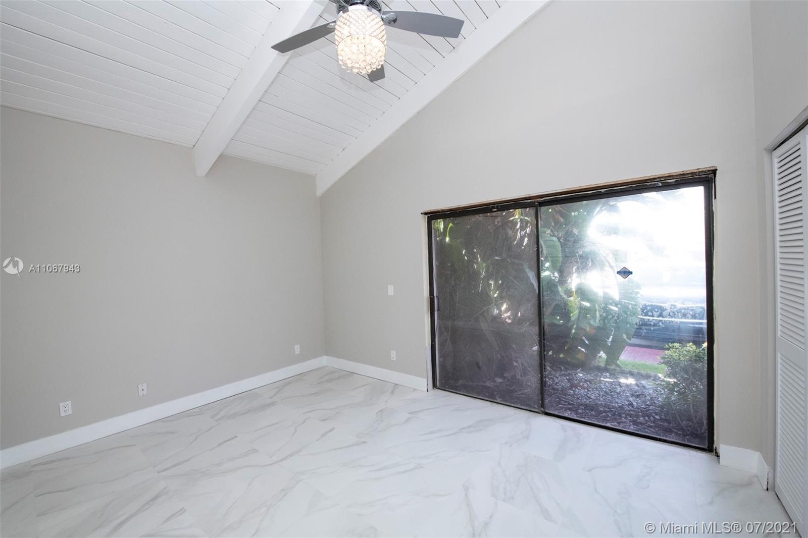 HARBOURWOOD - Residential