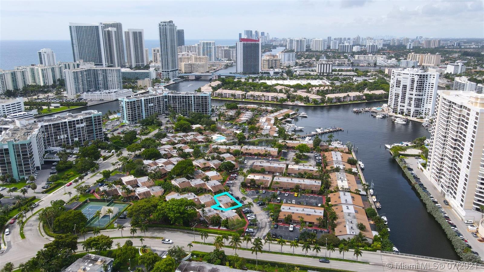 HARBOURWOOD - Residential