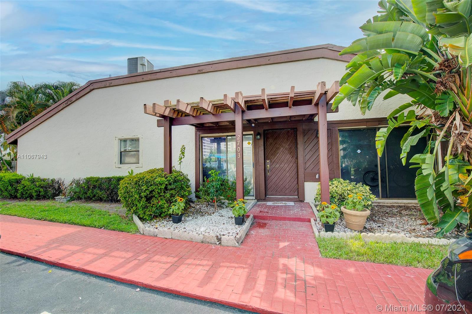 HARBOURWOOD - Residential