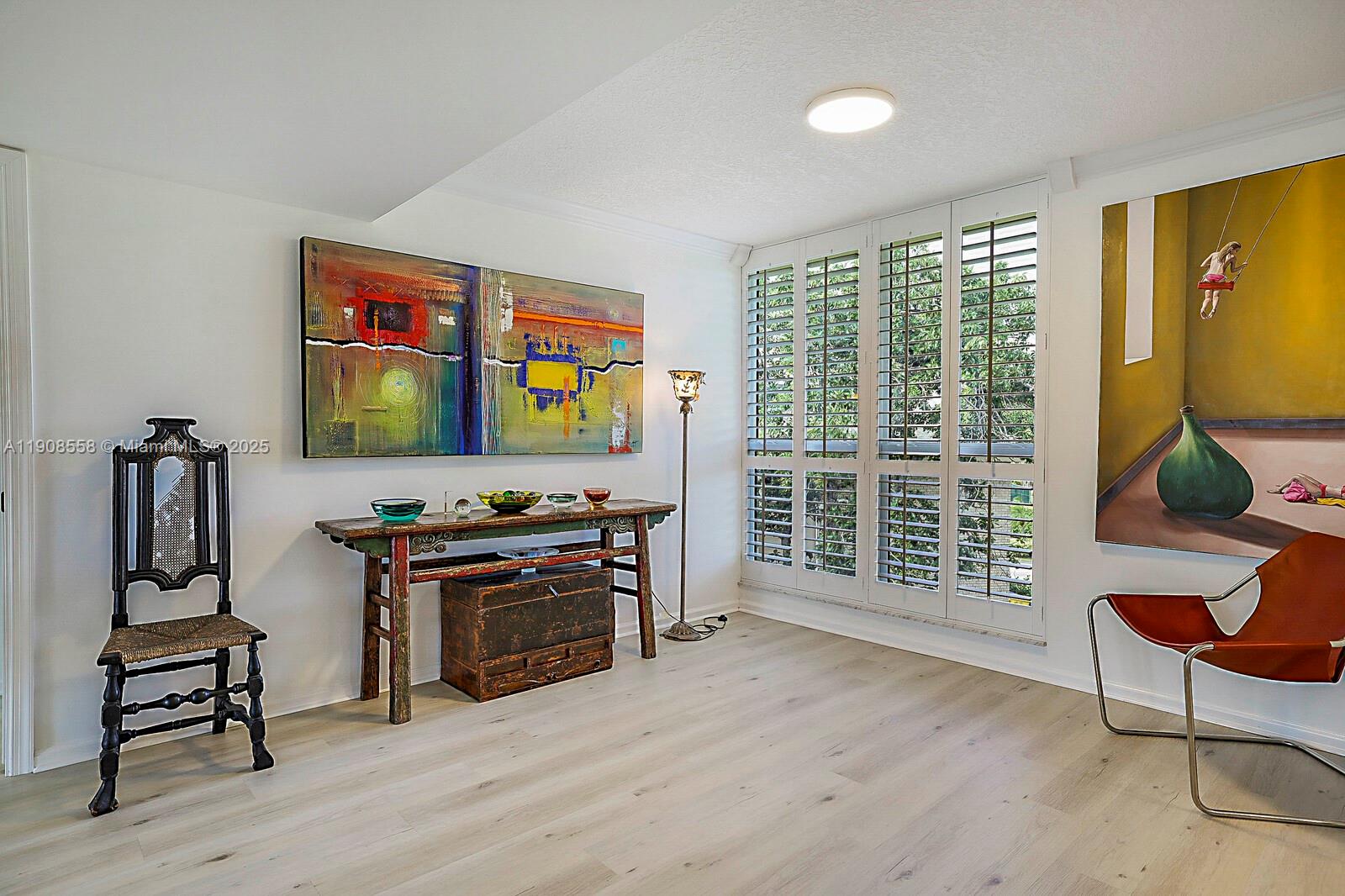 WOODLAND LAKES - Residential