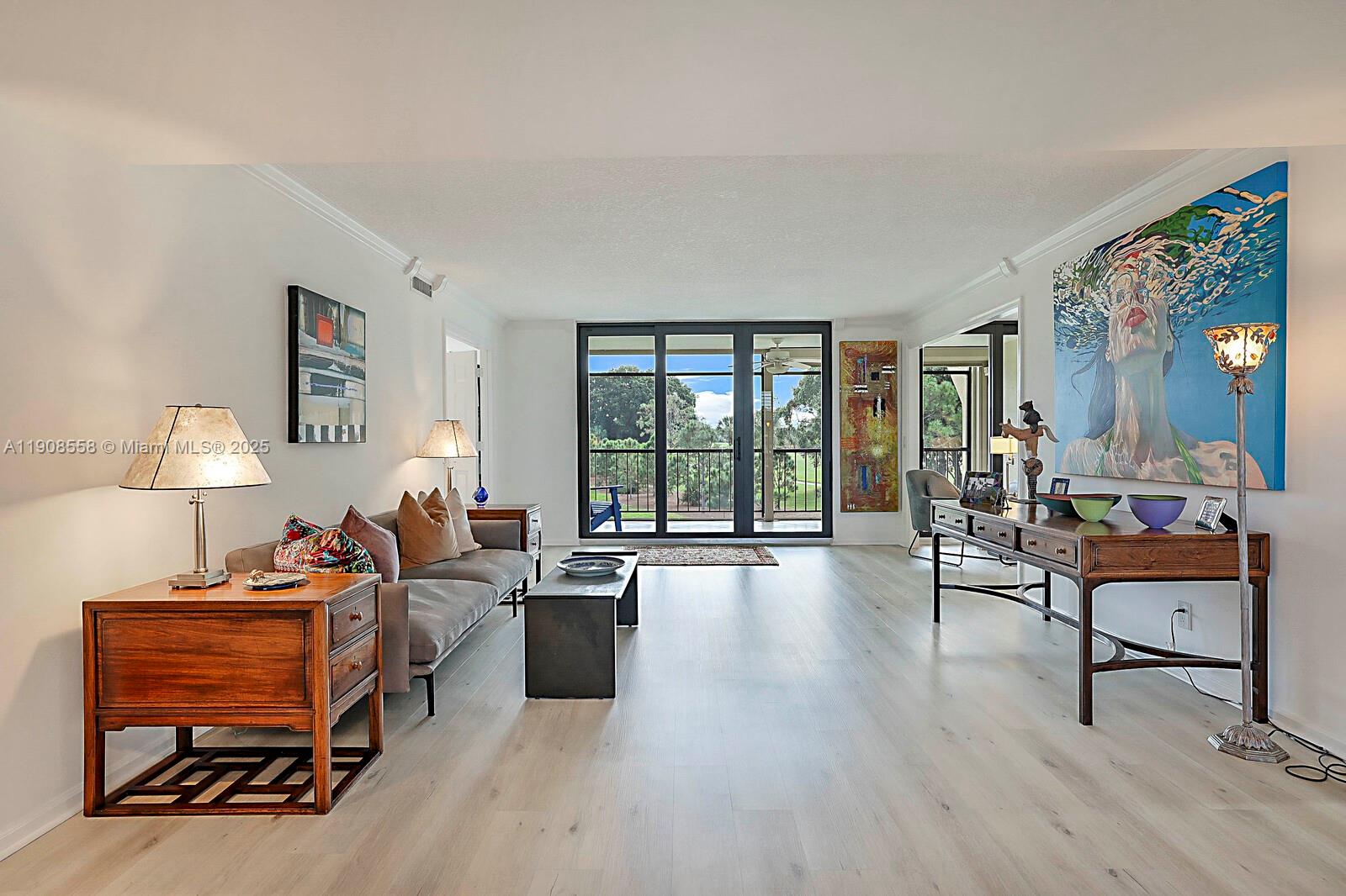 WOODLAND LAKES - Residential