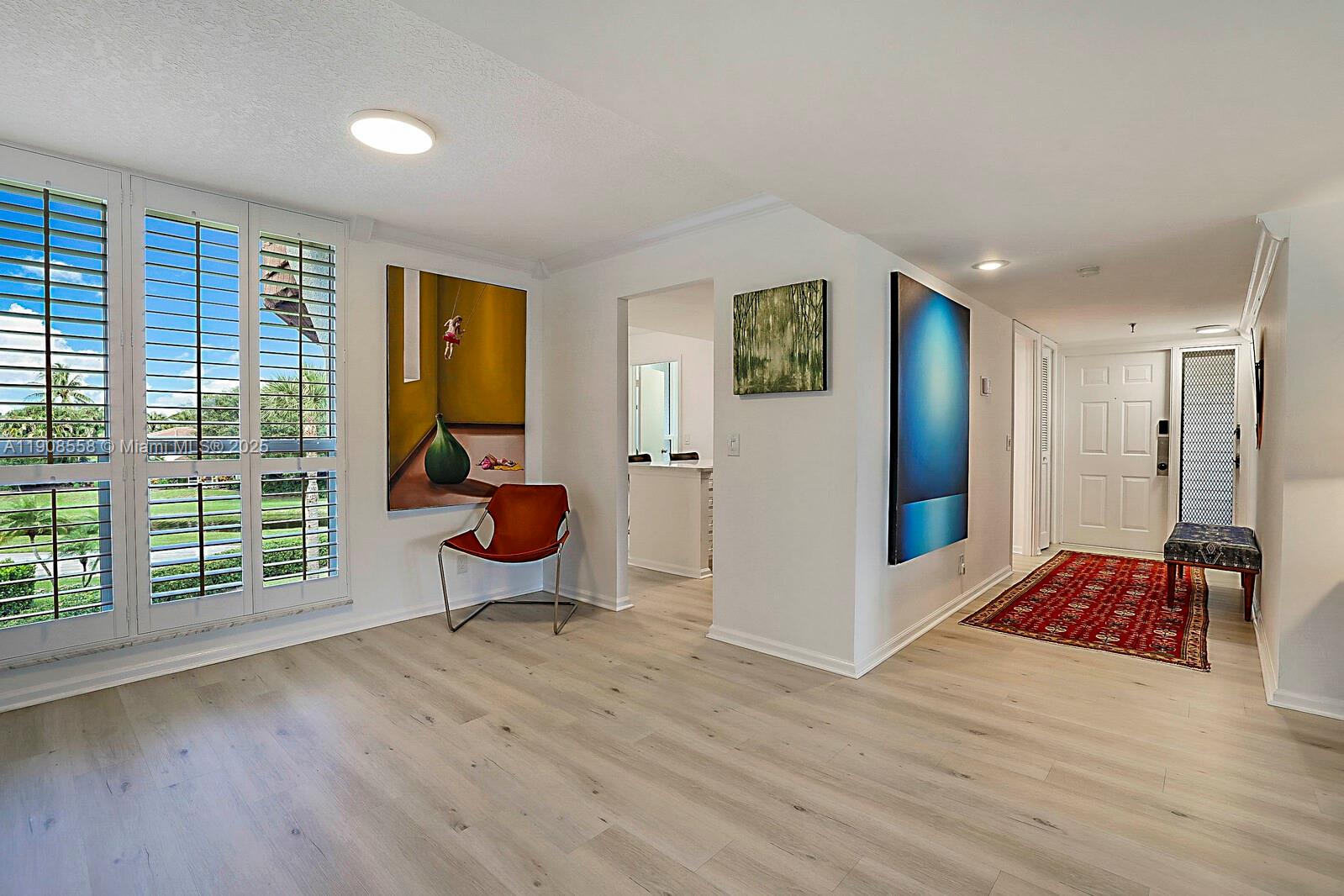 WOODLAND LAKES - Residential