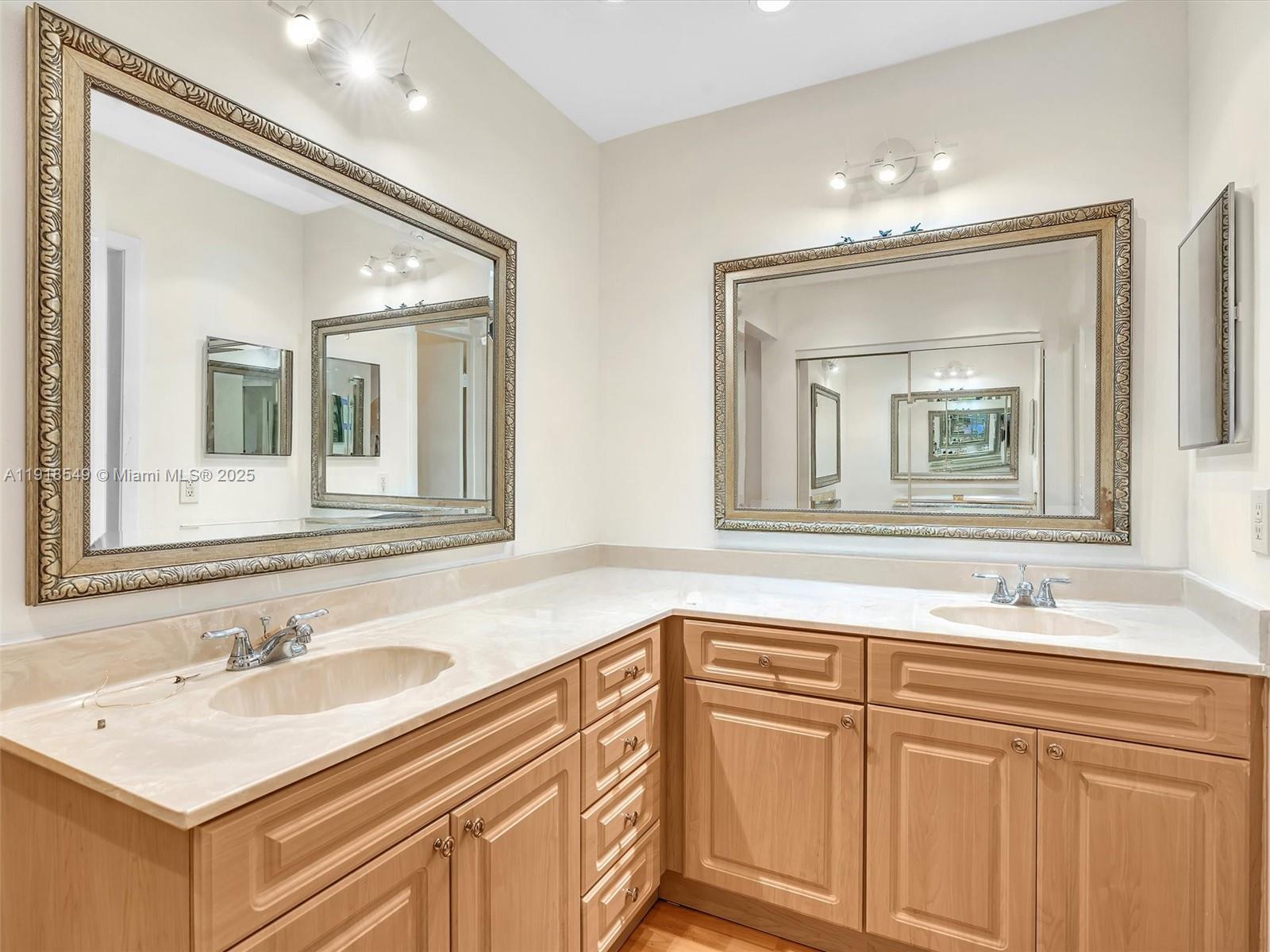 MARINER VILLAGE GARDEN CO - Residential Lease