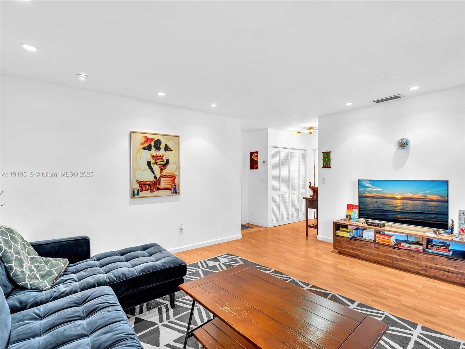 MARINER VILLAGE GARDEN CO - Residential Lease