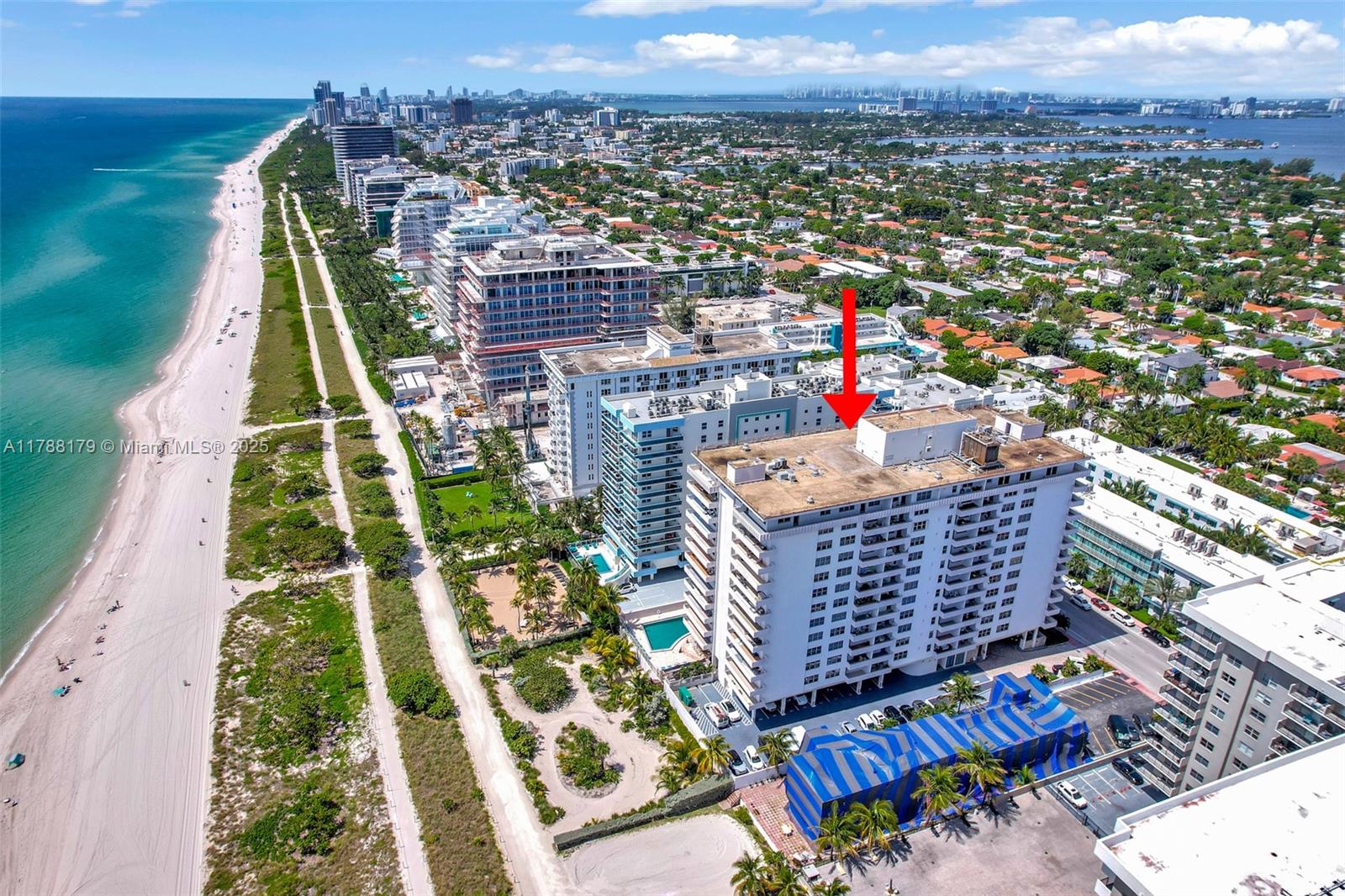 Rental Property at 9225 Collins Ave Phh, Surfside, Miami-Dade County, Florida - Bedrooms: 3 
Bathrooms: 3  - $6,900 MO.