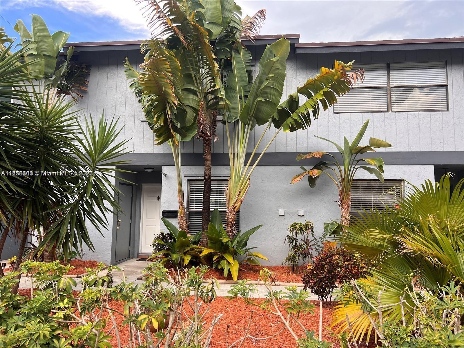 Property for Sale at 3016 Ne 21st Ter 3016, Fort Lauderdale, Broward County, Florida - Bedrooms: 2 
Bathrooms: 3  - $425,000