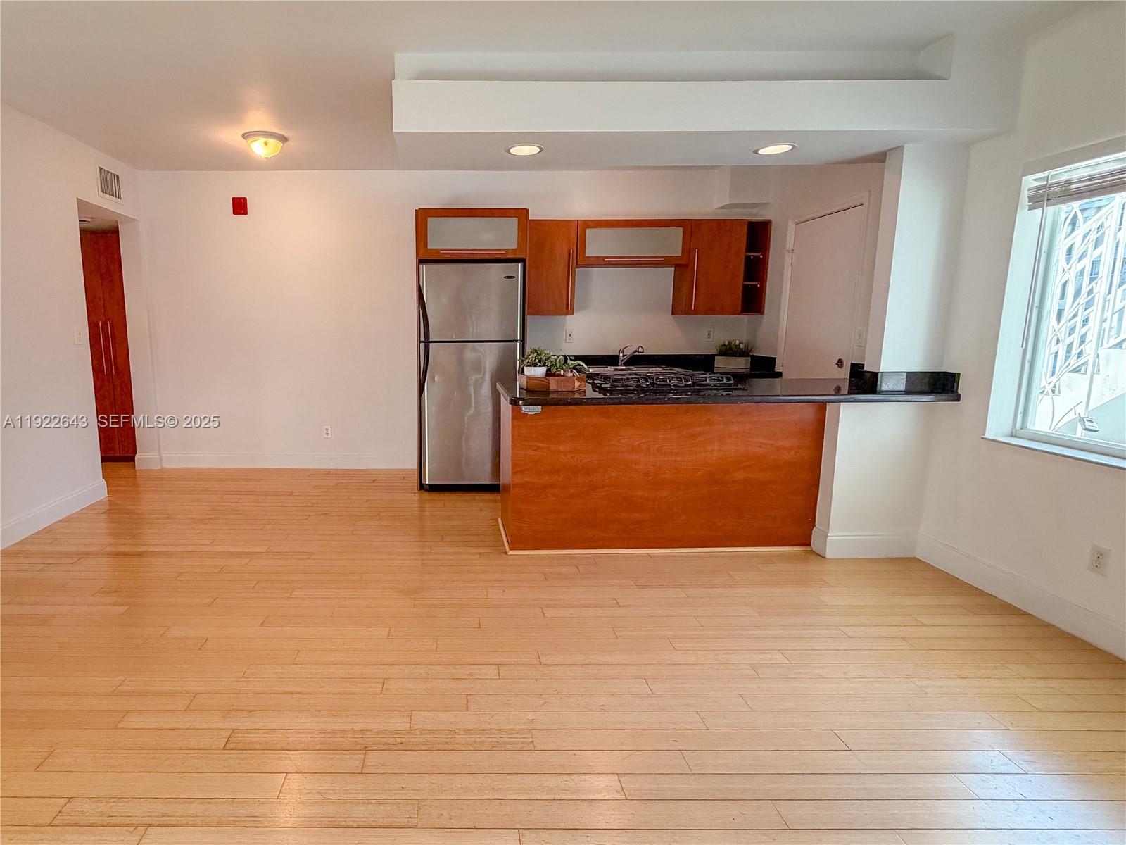 PALM BAY CONDO - Residential Lease