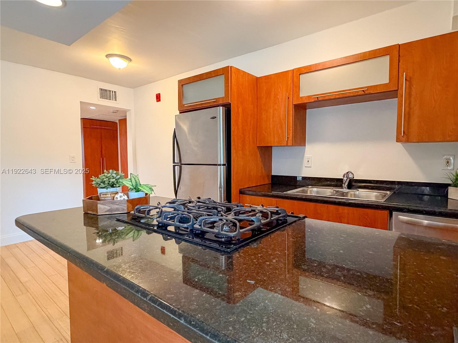 PALM BAY CONDO - Residential Lease