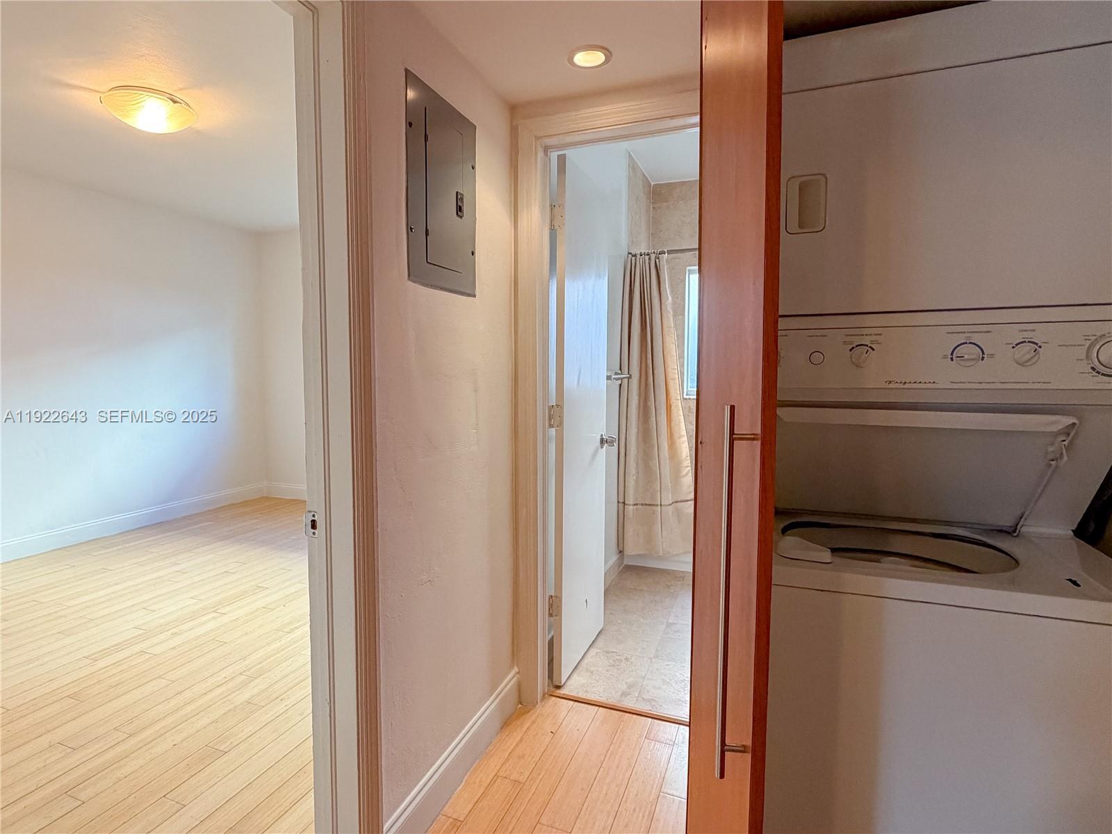 PALM BAY CONDO - Residential Lease