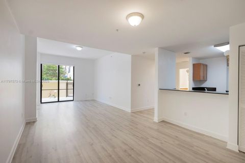 8395 SW 73rd Ave 405 Miami FL 33143