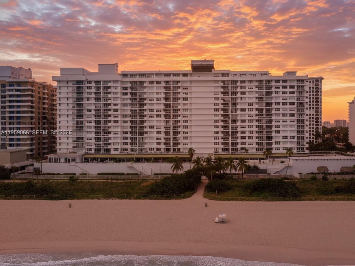 THE PAVILION CONDO - Residential