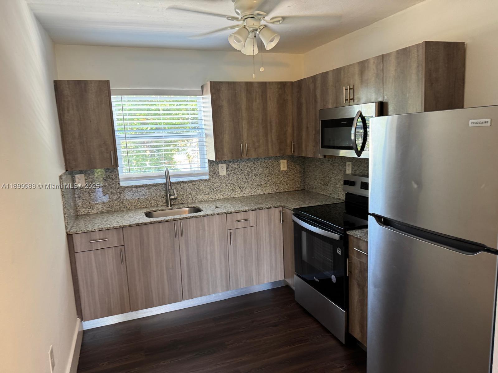 ALLAPATTAH HOMESITES - Residential Lease