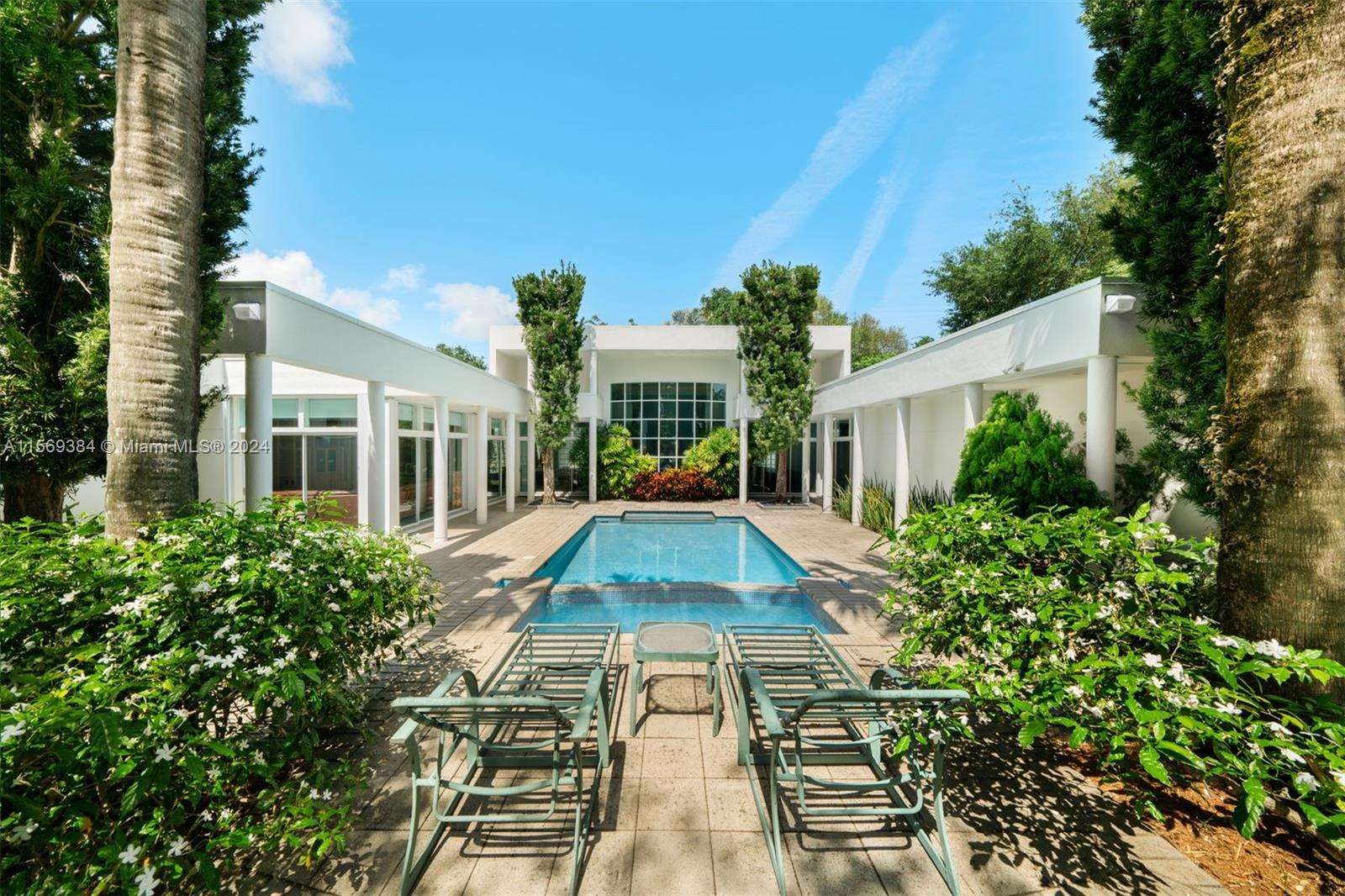 OAK HAMMOCK ESTATES - Residential