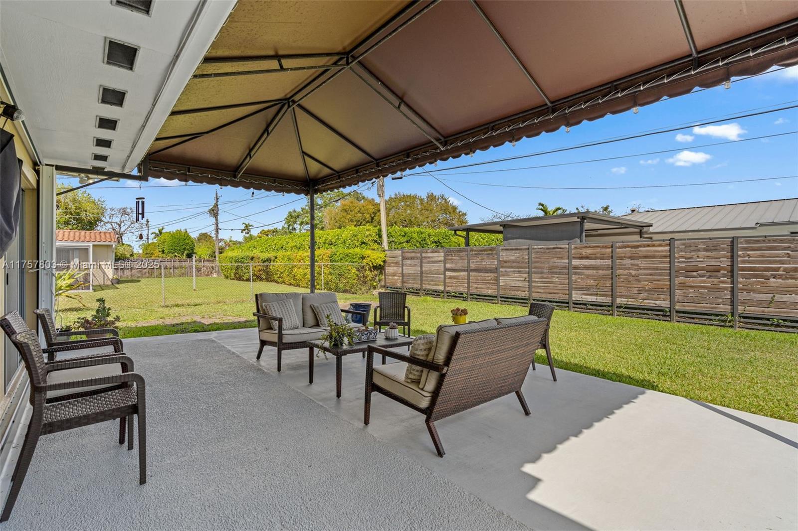 LOLADERO ESTATES - Residential