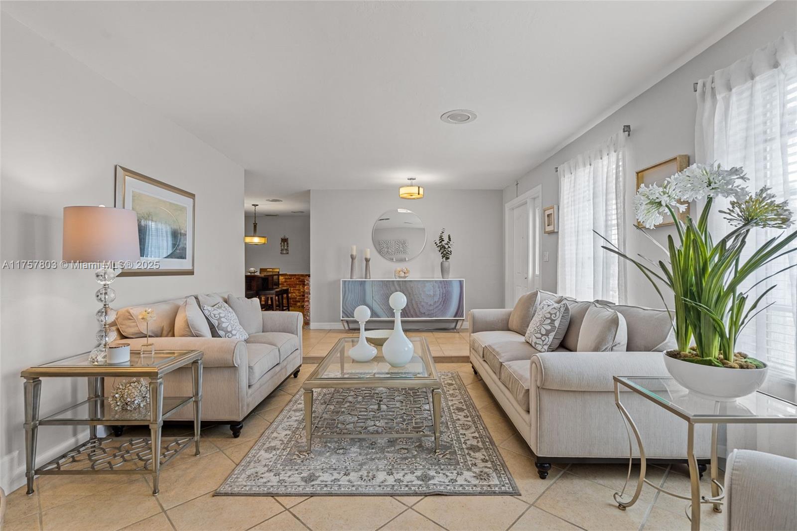 LOLADERO ESTATES - Residential