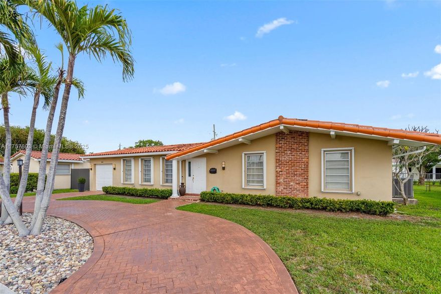 Immaculate and beautiful single family home in the very desired subdivision of Loladero Estates. Home features 4 bedrooms, 2 bathrooms, huge family room which opens to a covered terrace which is perfect for entertaining with family and friends, 1 car garage, washer/dryer in garage, circular driveway and accordion shutters. Home has adjusted square footage of 2,204 sq. ft.  Lot size is 9,047 sq. ft.  A must see!!!!!