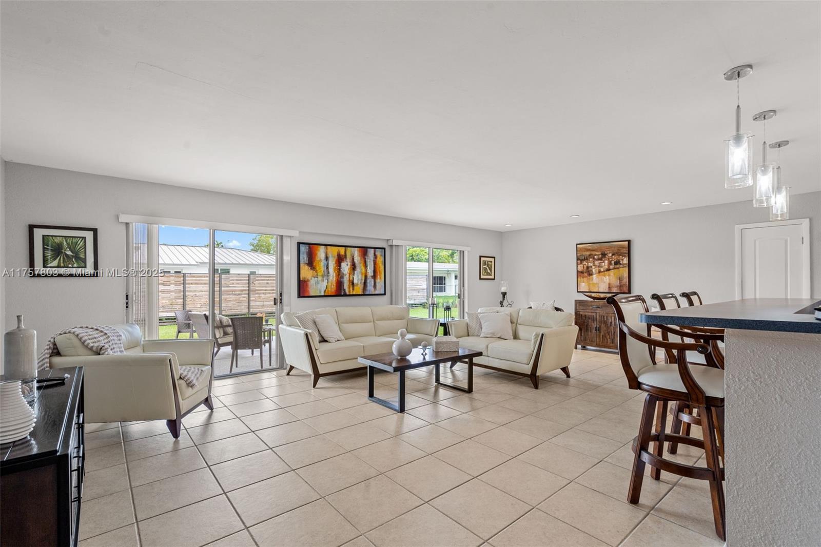 LOLADERO ESTATES - Residential