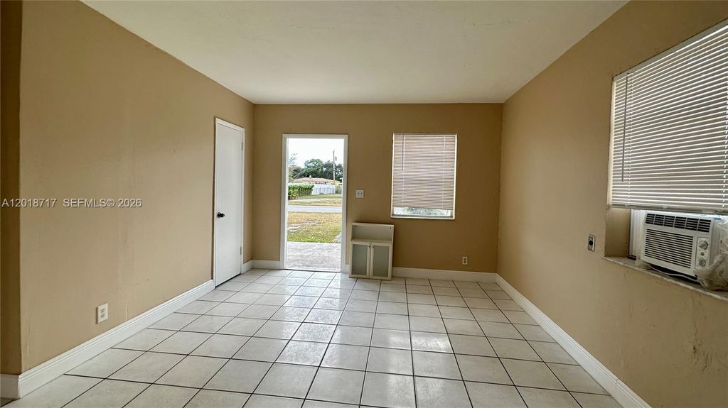 Photo of 1701 NW 13th St, Fort Lauderdale, FL 33311 (MLS # A12018717)